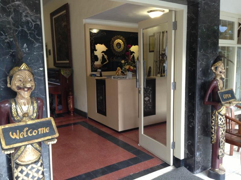 Srikandi Guesthouse Malang Dış mekan fotoğraf